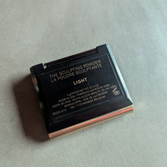 Kevyn Aucoin Beauty | The Sculpting Contour Powder | Light-S - Picture 10 of 13